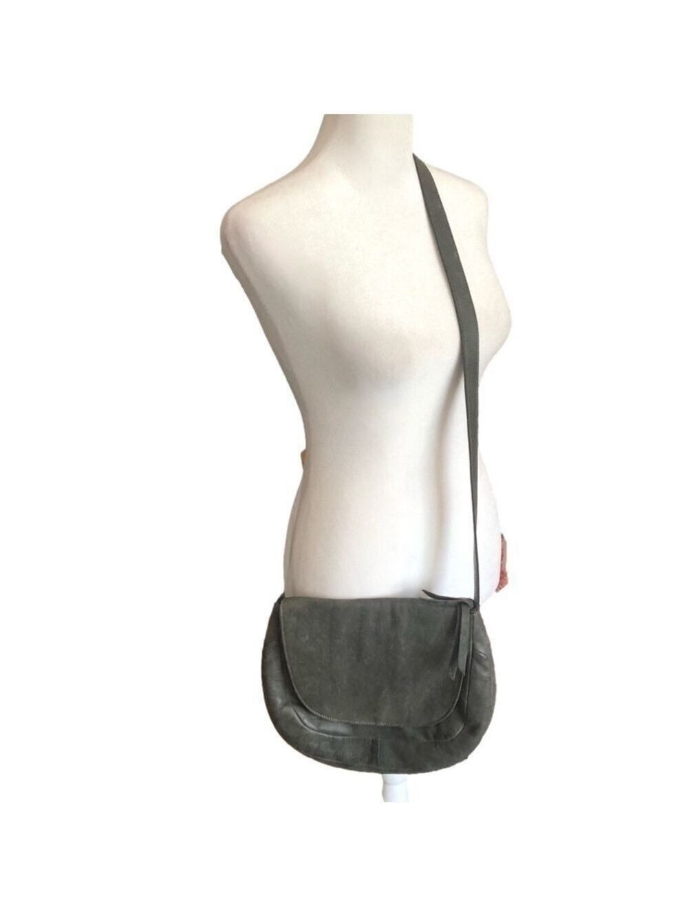 Chen & Derington Crossbody/Shoulder Leather Bag Fold-Over Snap Closure Gray OS - Picture 5 of 15